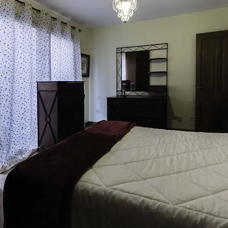 With 2 Bedrooms In Icod De Vinos, With Wonderful Sea Vie Apartment